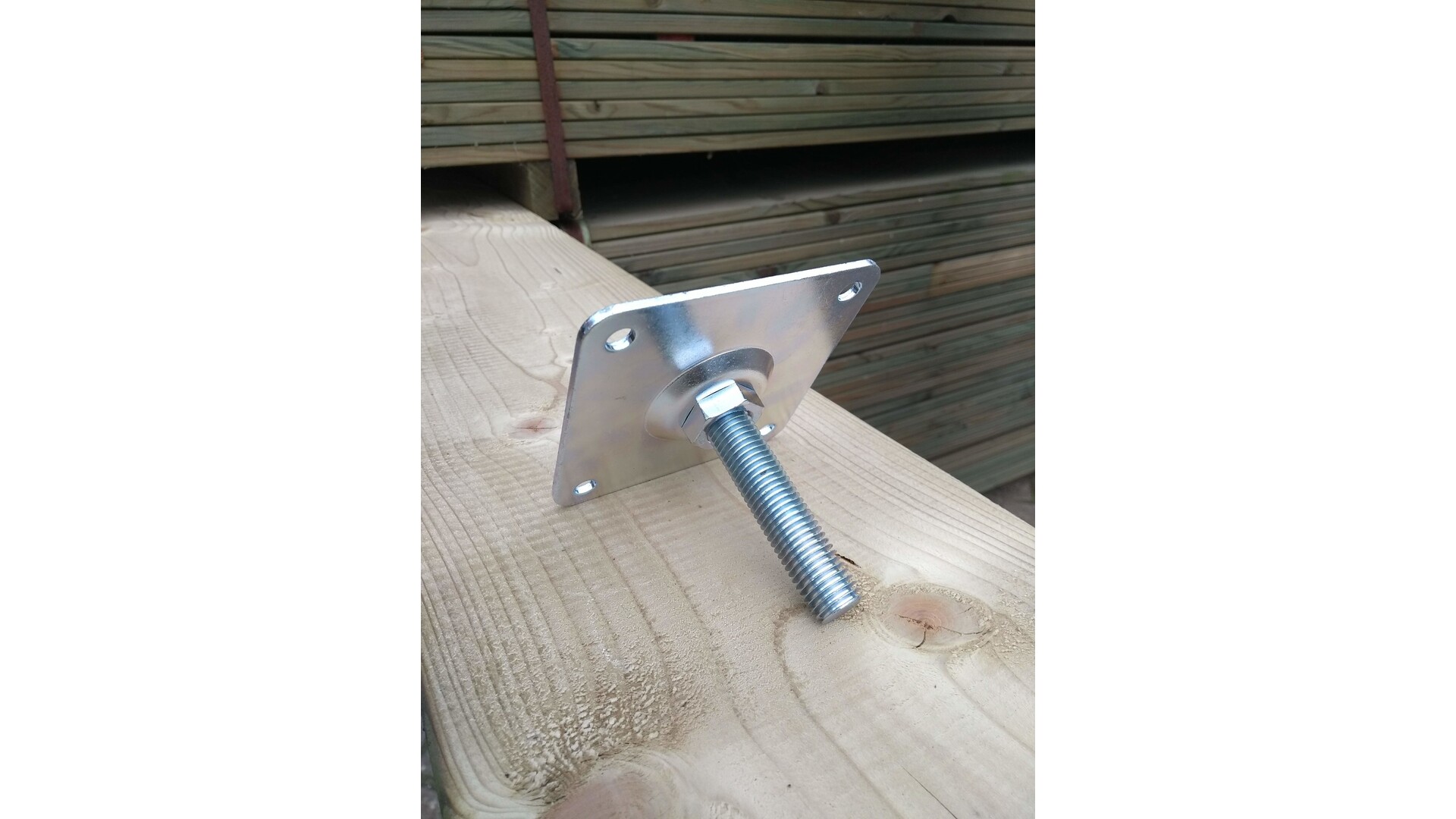 Verstelplaat tbv betonpoer M20 delux Verzink 10x10cm