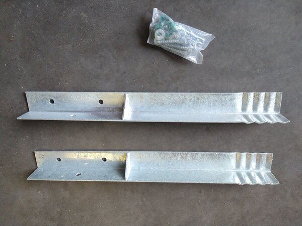 Grondanker hoek 45x45x500 - set van 2