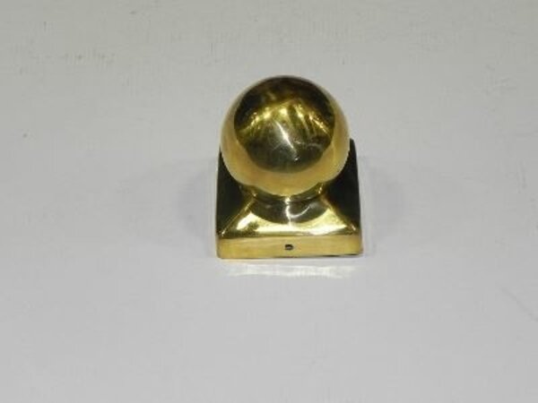 Paalkap bol messing 9x9 cm