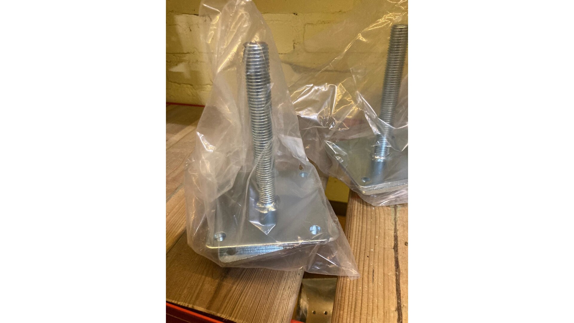 Verstelbaar paaldrager 11x11 cm delux