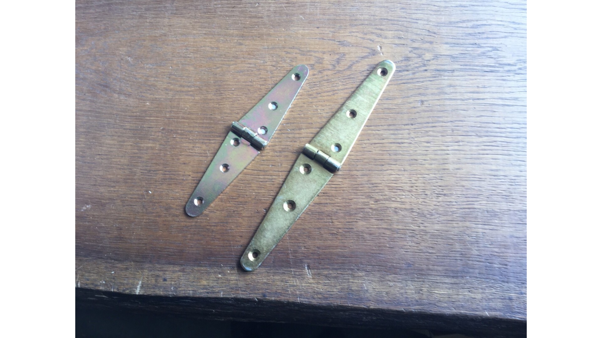 Staartheng  geel verzinkt