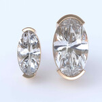 Oval half bezel SMALL with CZ 18k yellow gold