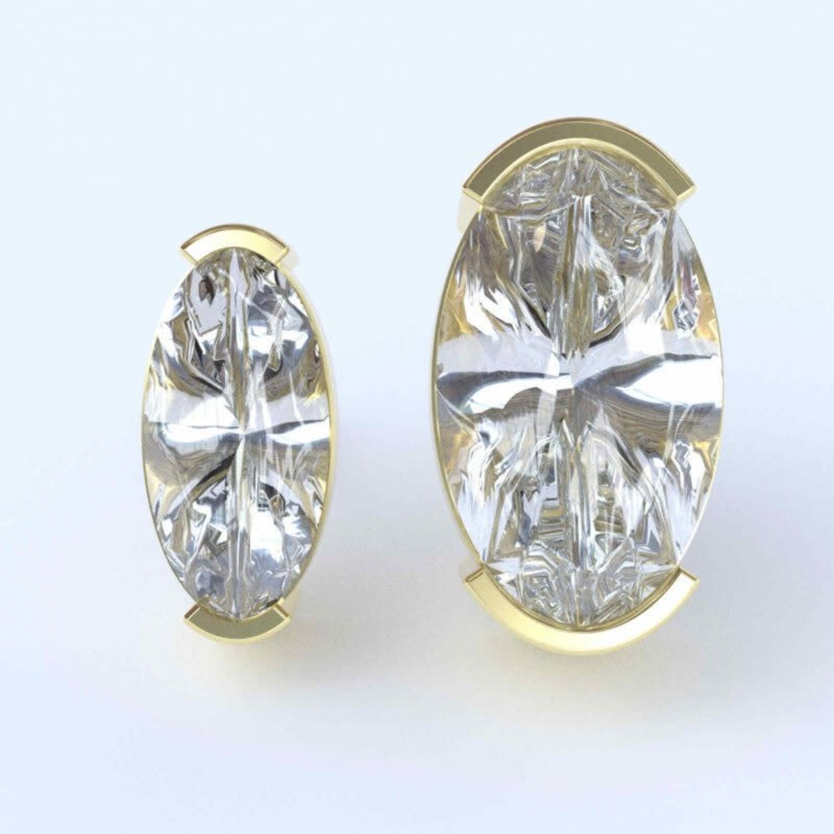 Oval half bezel SMALL with CZ 18k yellow gold