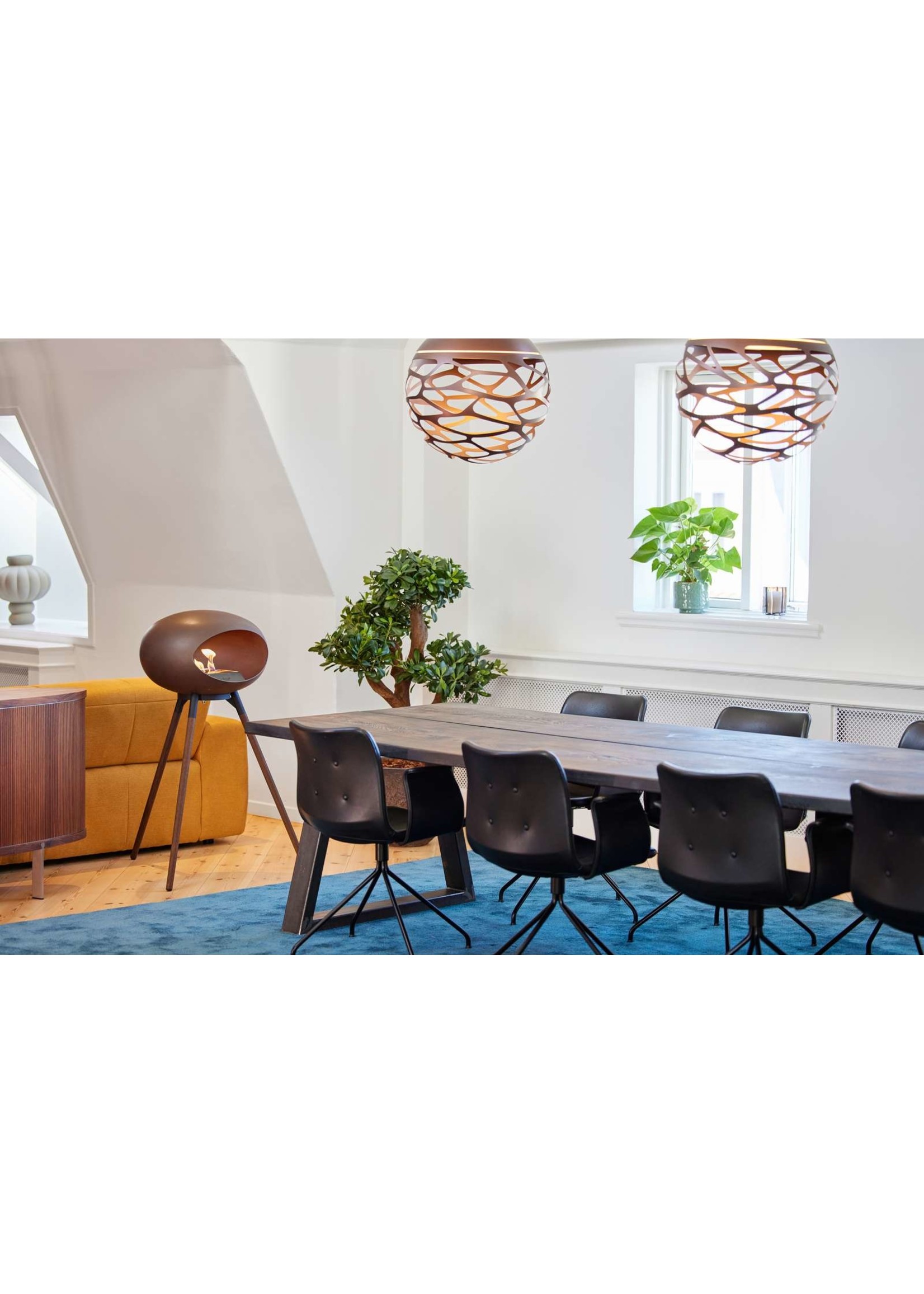 le feu Ground high black, black bowl, rose gold legs