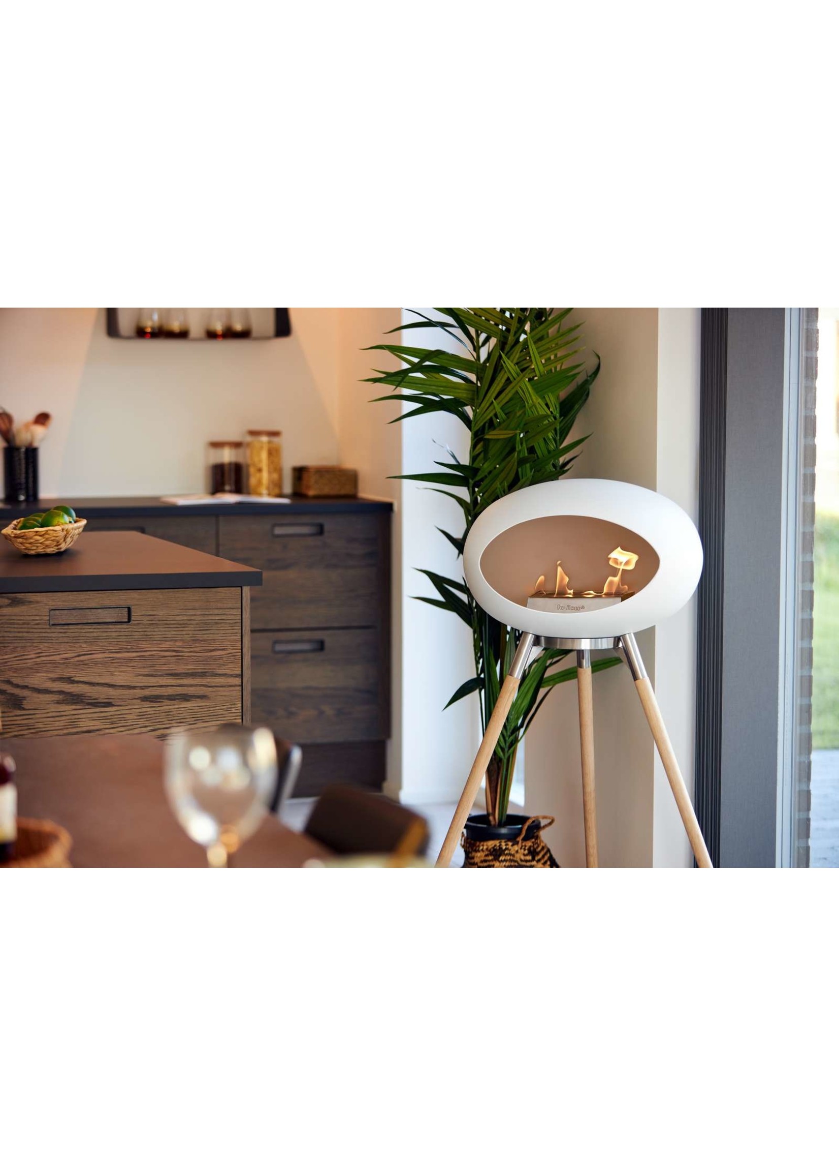 le feu Ground high mocca, rose gold bowl and rose gold legs