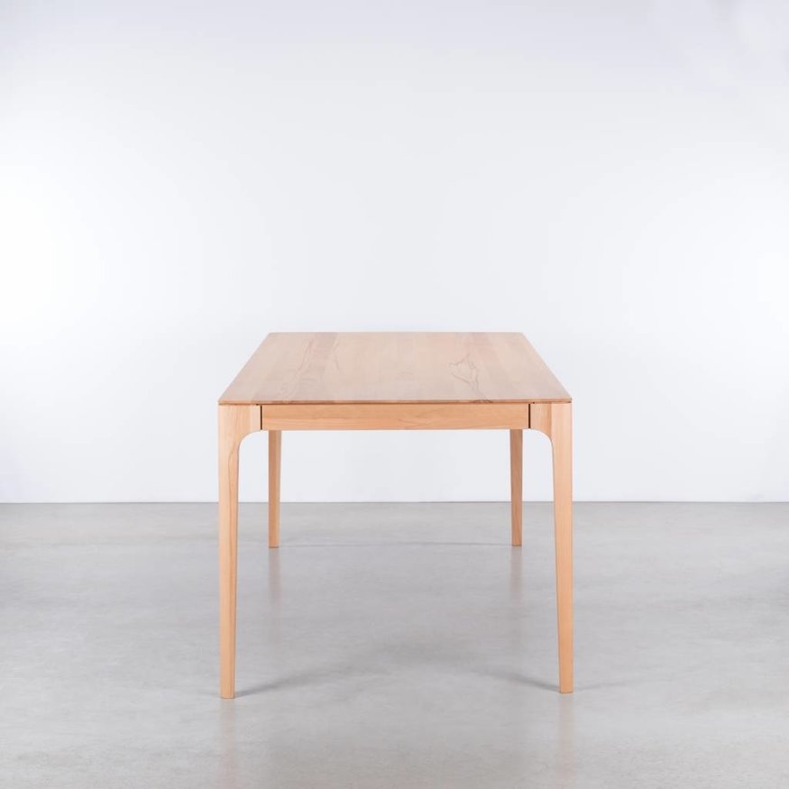 Scandinavian Extendable Dining Table Rikke Sav & Økse Scandinavian Extendable Dining Table Rikke