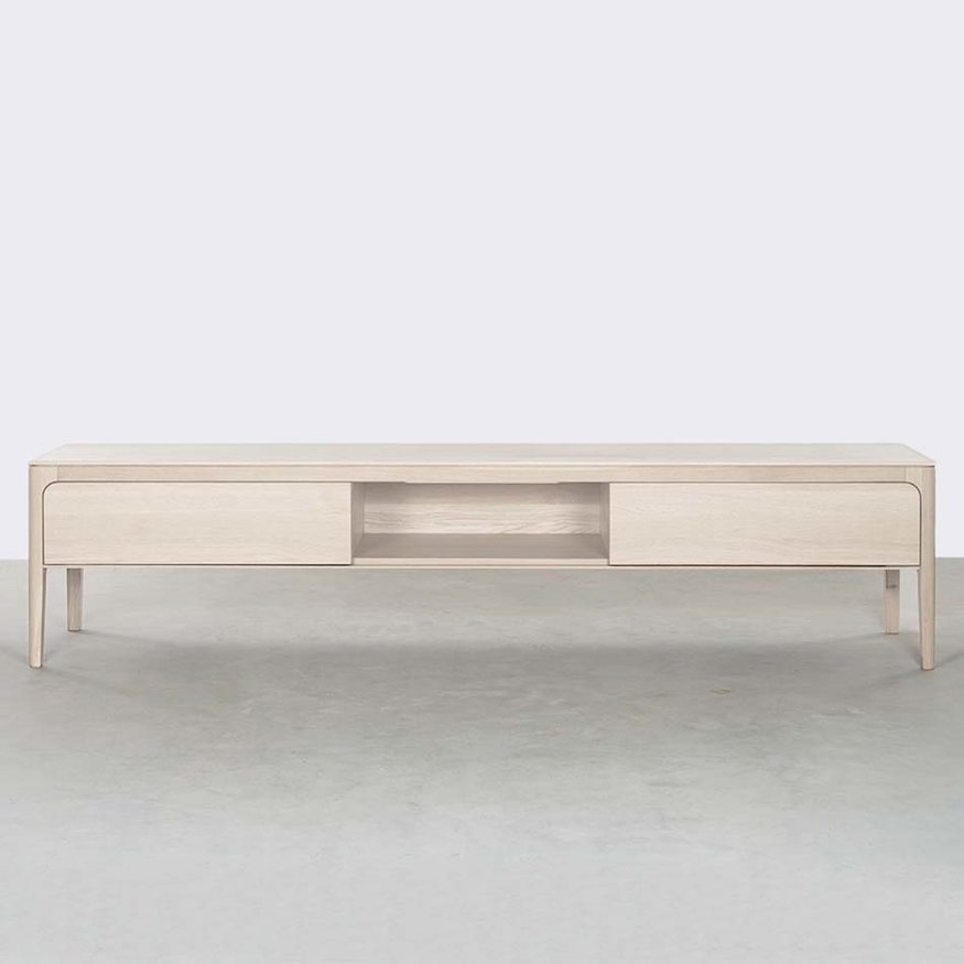 Scandinavian TV Cabinet Rikke Sav & Økse Scandinavian TV Cabinet Rikke