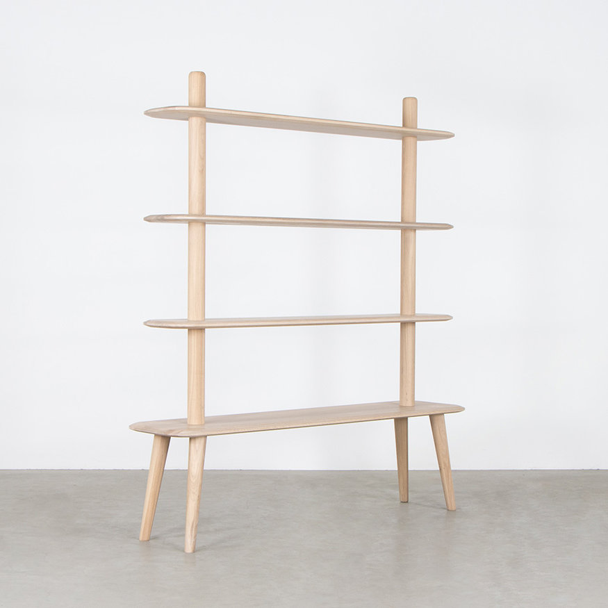 Sav & Økse Scandinavian Wall Cabinet Olger