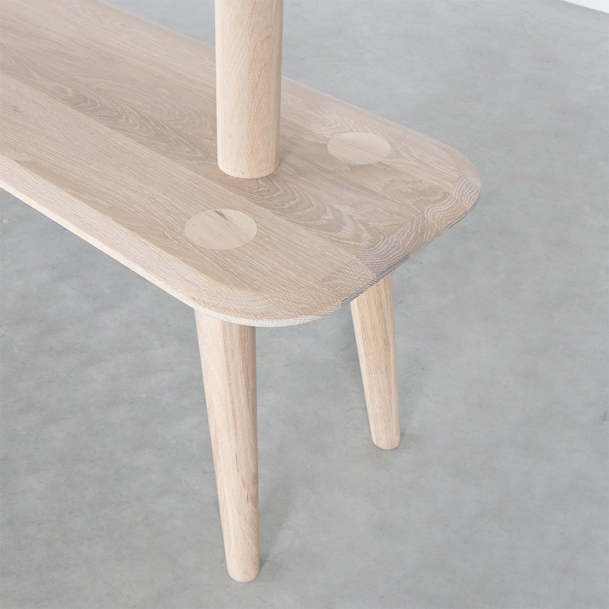 Sav & Økse Scandinavian Wall Cabinet Olger