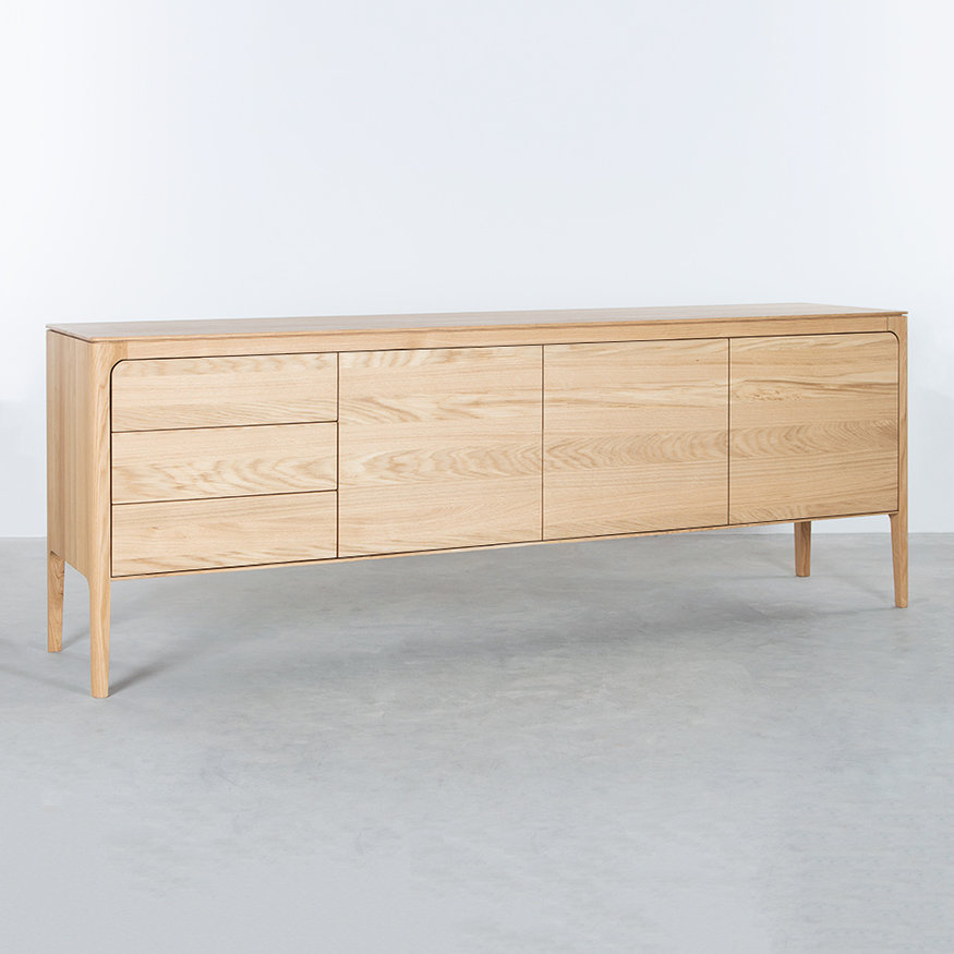 Sav & Økse Scandinavian Sideboard Rikke 4-Compartment
