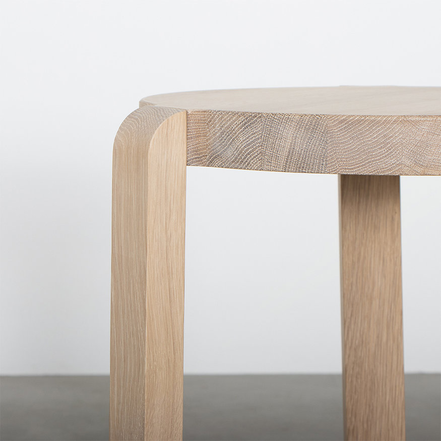 Sav & Økse Fraek Side Table