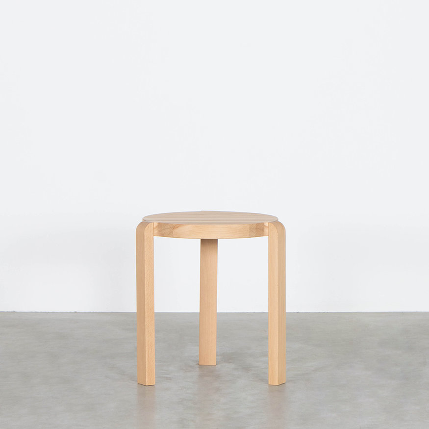 Sav & Økse Round Side Table Fraek
