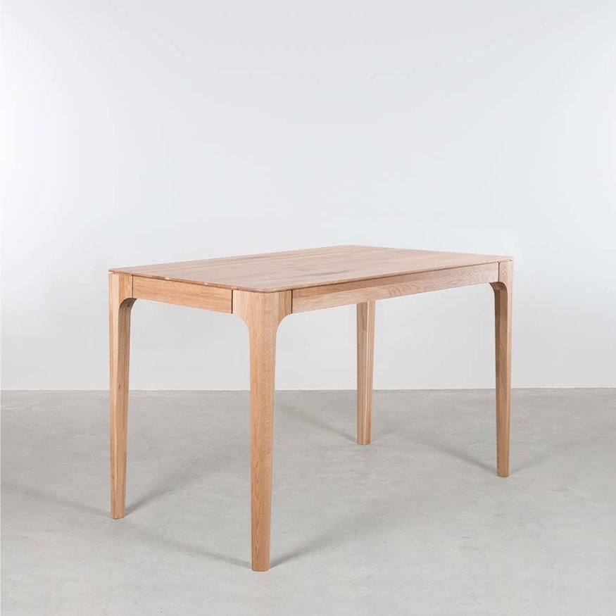 Scandinavian Desk Rikke Sav & Økse Scandinavian Desk Rikke