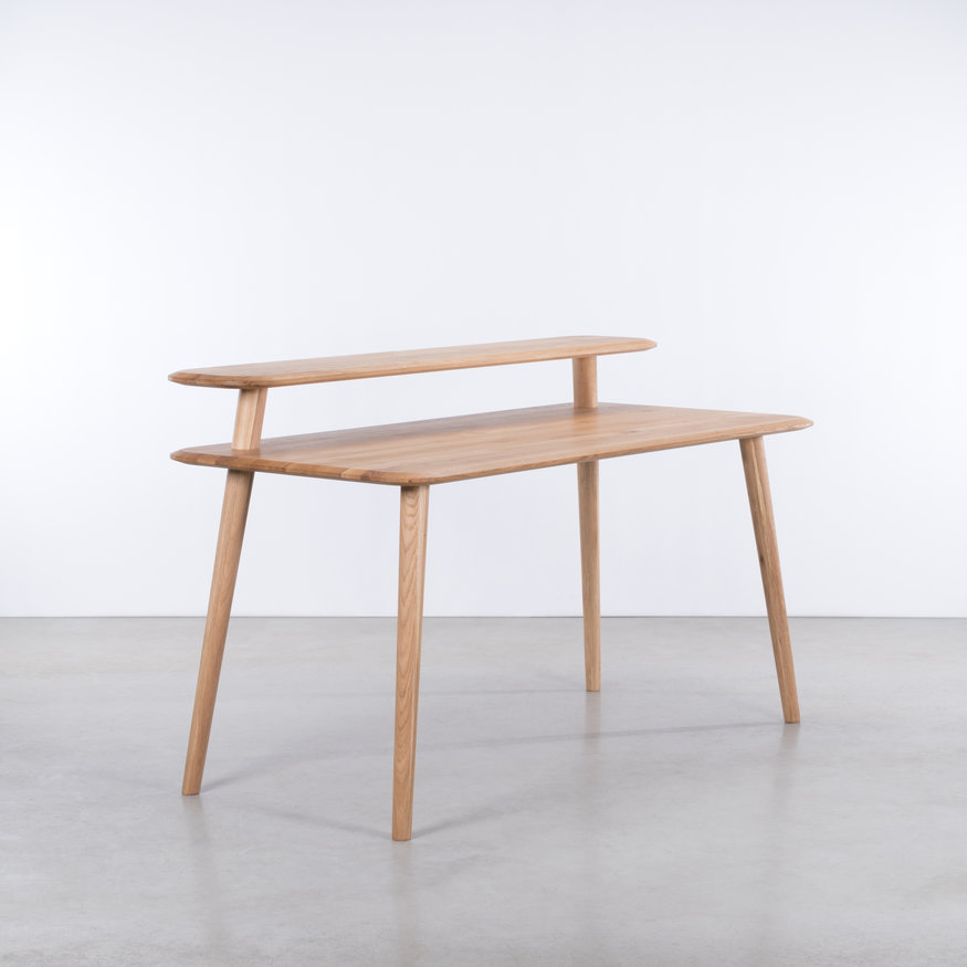 Sav & Økse Scandinavian Desk Olger