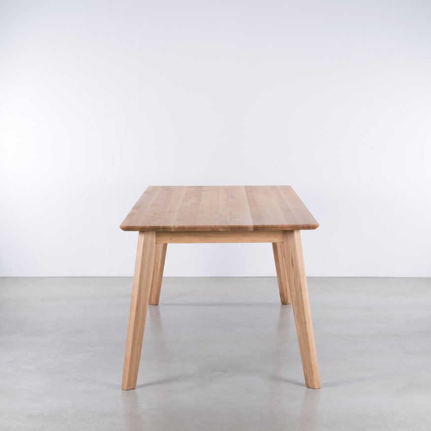 Scandinavische Eettafel Gunni Sav & Økse Scandinavische Eettafel Gunni