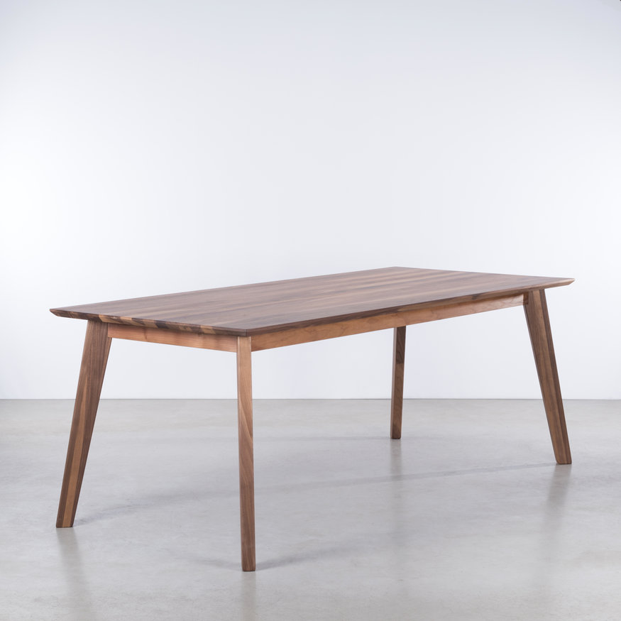 Scandinavian Dining Table Gunni Sav & Økse Scandinavian Dining Table Gunni