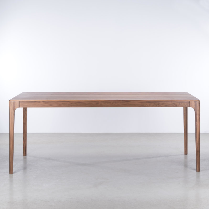 Scandinavian Dining Table Rikke Sav & Økse Scandinavian Dining Table Rikke