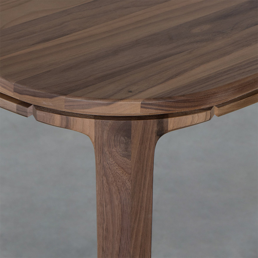 Scandinavian Dining Table Onni Sav & Økse Scandinavian Dining Table Onni