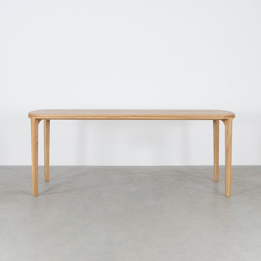 Scandinavian Dining Table Onni Sav & Økse Scandinavian Dining Table Onni