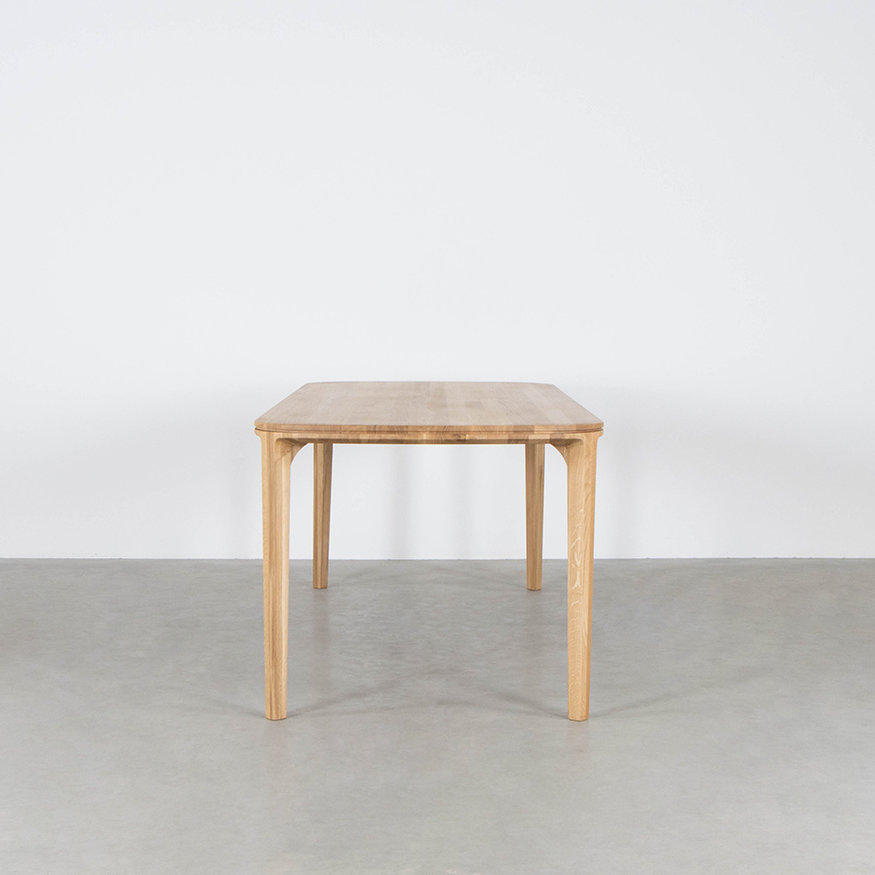 Scandinavian Dining Table Onni Sav & Økse Scandinavian Dining Table Onni