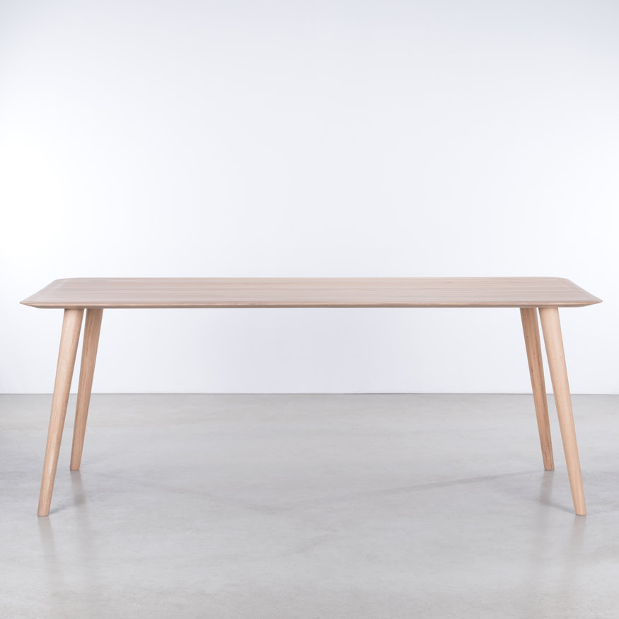 Scandinavian Dining Table Olger Sav & Økse Scandinavian Dining Table Olger