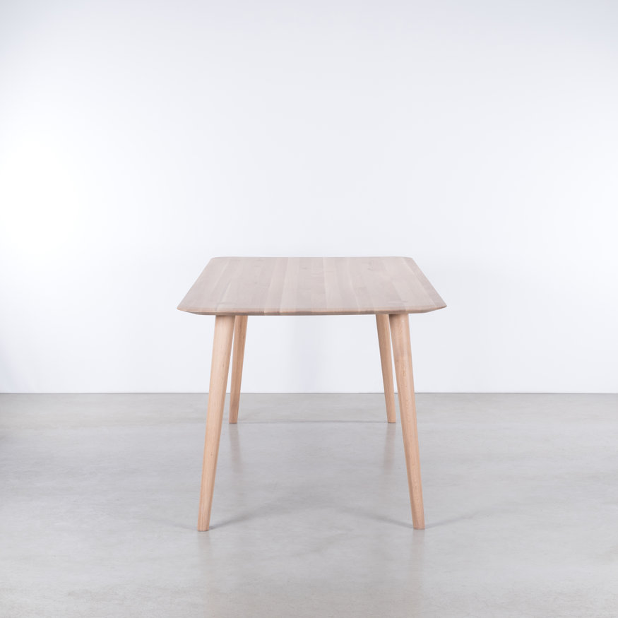 Scandinavian Dining Table Olger Sav & Økse Scandinavian Dining Table Olger