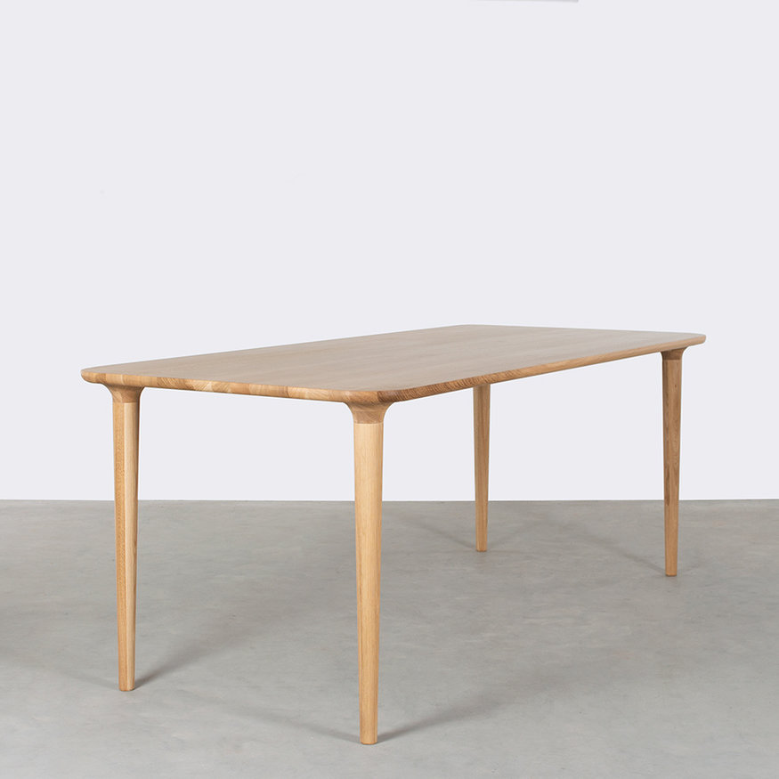 Sav & Økse Scandinavische Eettafel Trompet