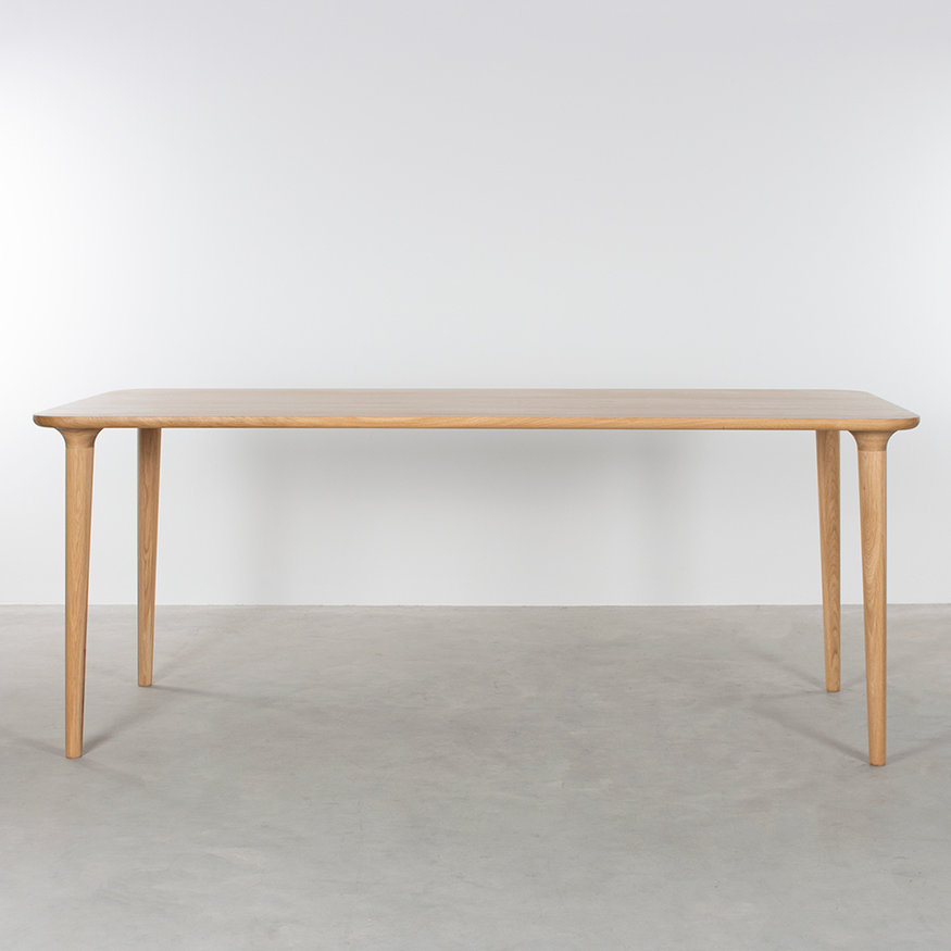 Sav & Økse Scandinavische Eettafel Trompet