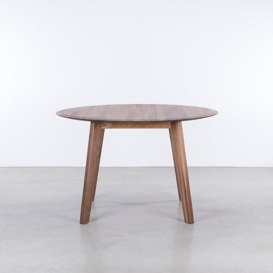 Scandinavian Round Table Samt Sav & Økse Scandinavian Round Table Samt