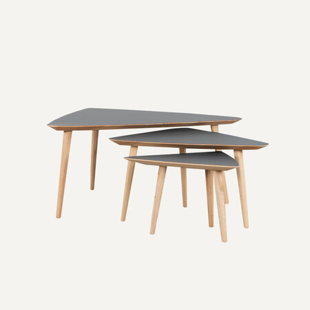 Tomrer Salontafel Driehoek | Beuken Fenix Tomrer Salontafel Driehoek | Beuken Fenix