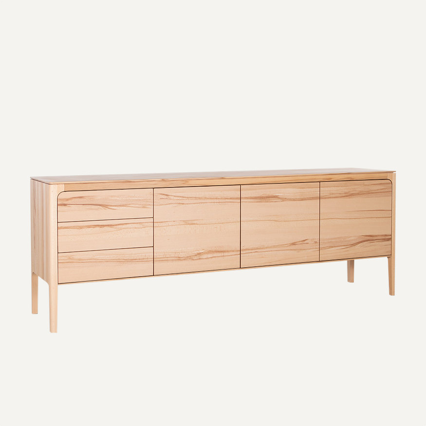 Scandinavian Sideboard Rikke 4-Compartment Sav & Økse Scandinavian Sideboard Rikke 4-Compartment