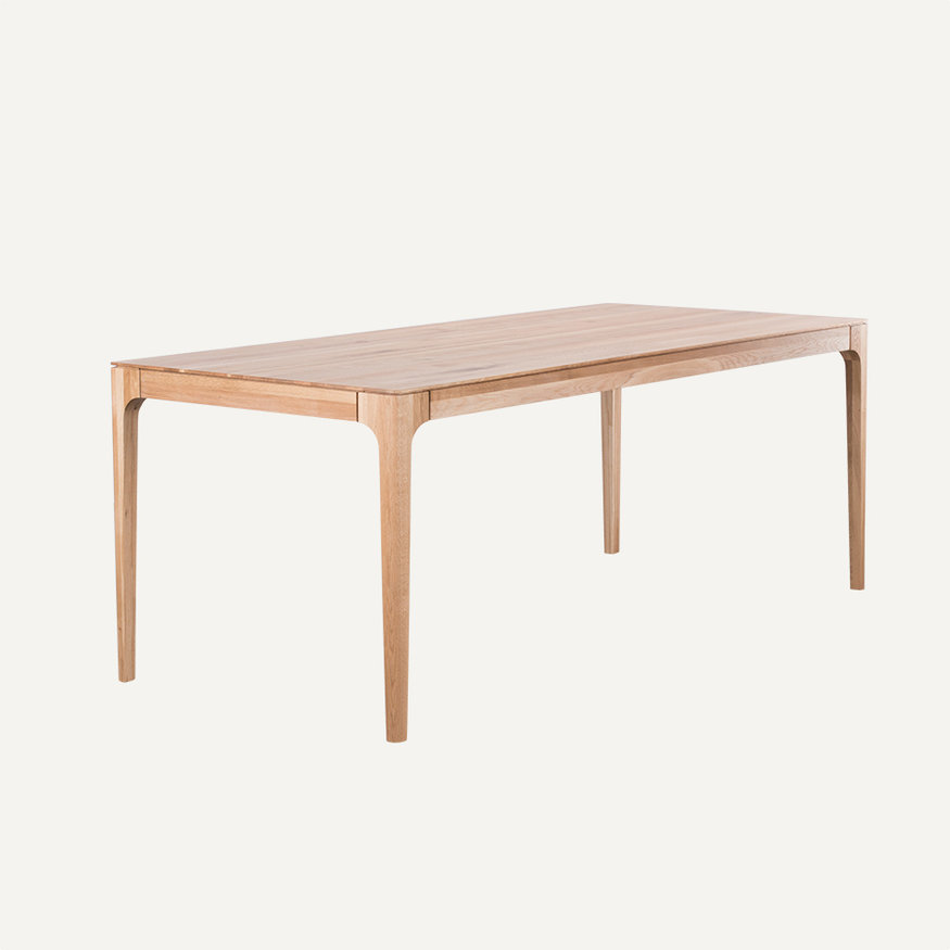 Scandinavian Dining Table Rikke Sav & Økse Scandinavian Dining Table Rikke