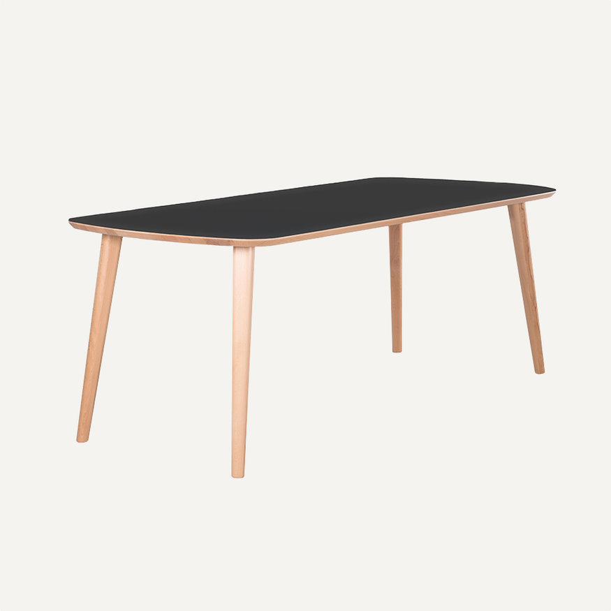 Scandinavian Dining Table Tomrer Sav & Økse Scandinavian Dining Table Tomrer