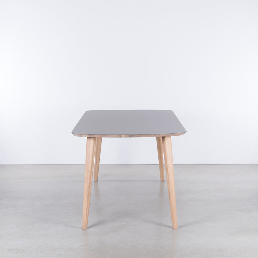 Scandinavische Eettafel Tomrer Sav & Økse Scandinavische Eettafel Tomrer