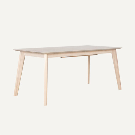 Nonne Extendable | Oak Whitewash Nonne Extendable | Oak Whitewash