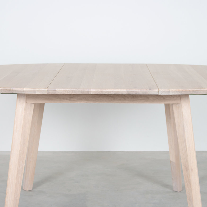 Sav & Økse Extendable round table Nonne