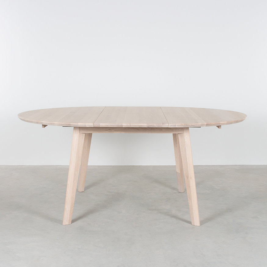 Round Extendable Table Nonne Sav & Økse Round Extendable Table Nonne