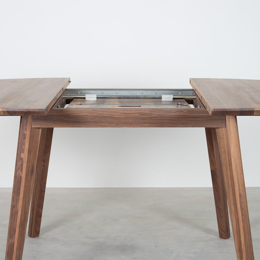 Ronde Uitschuifbare Tafel Nonne Sav & Økse Ronde Uitschuifbare Tafel Nonne