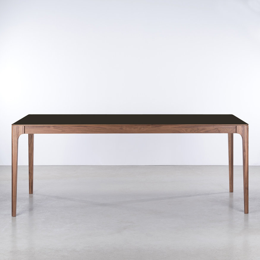 Sav & Økse Scandinavian Dining Table Rikke