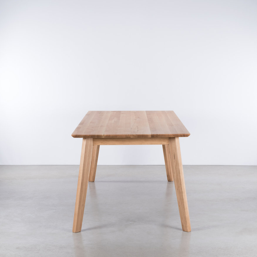 Extendable Wooden Table Gunni Sav & Økse Extendable Wooden Table Gunni