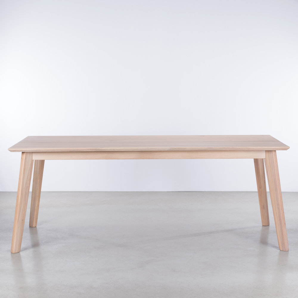 Sav & Økse Gunni Extendable Table