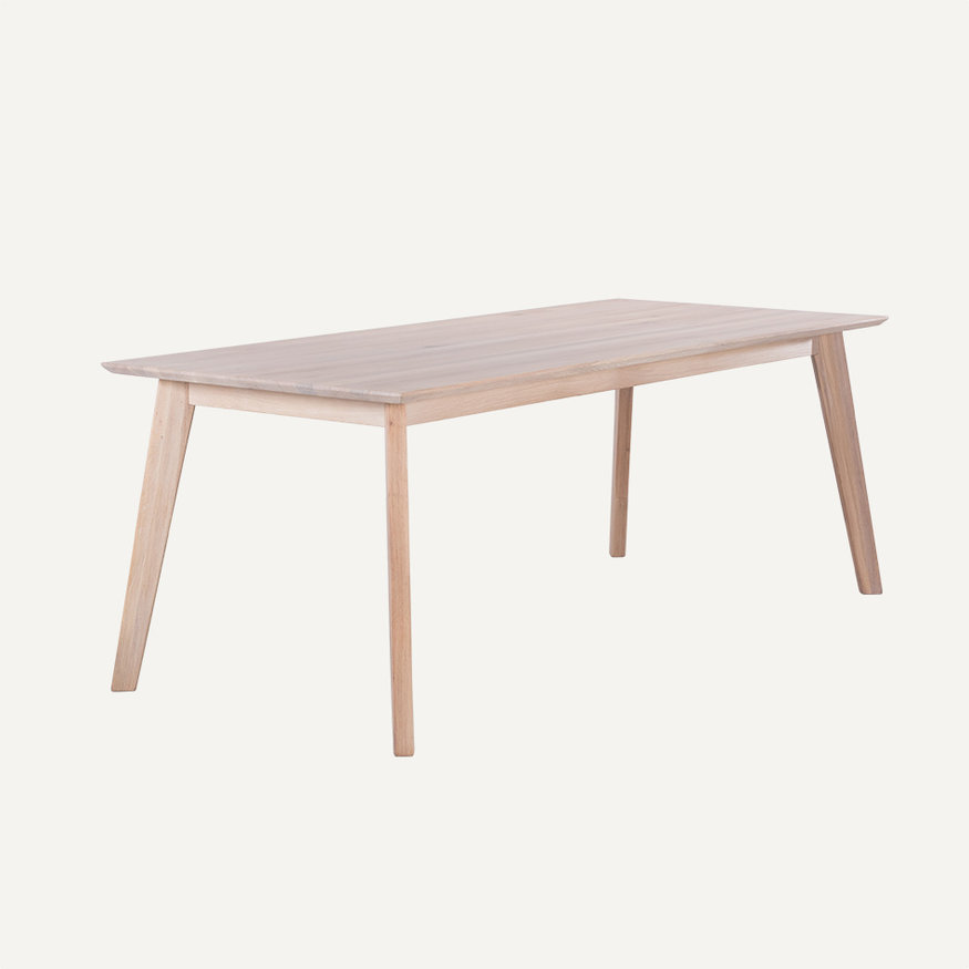 Extendable Wooden Table Gunni Sav & Økse Extendable Wooden Table Gunni