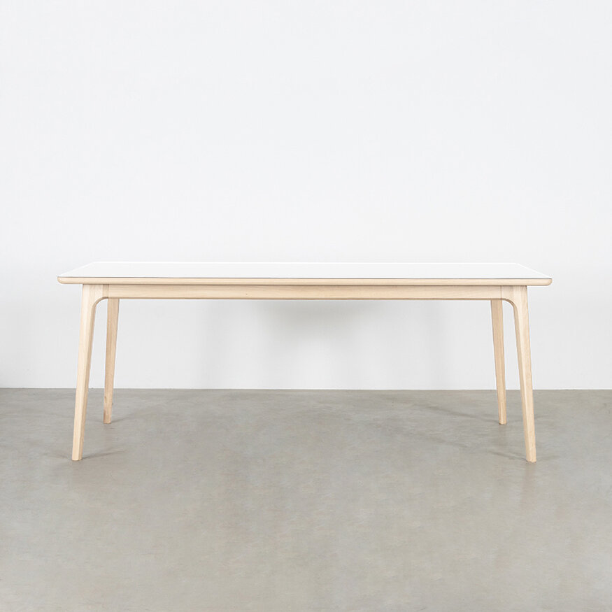 Scandinavian Dining Table Fjerre Sav & Økse Scandinavian Dining Table Fjerre