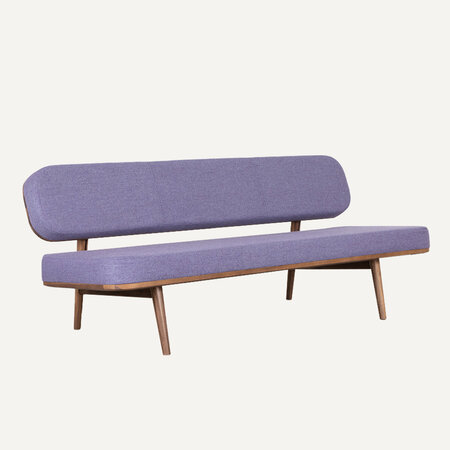 Olger Sofa | Walnut