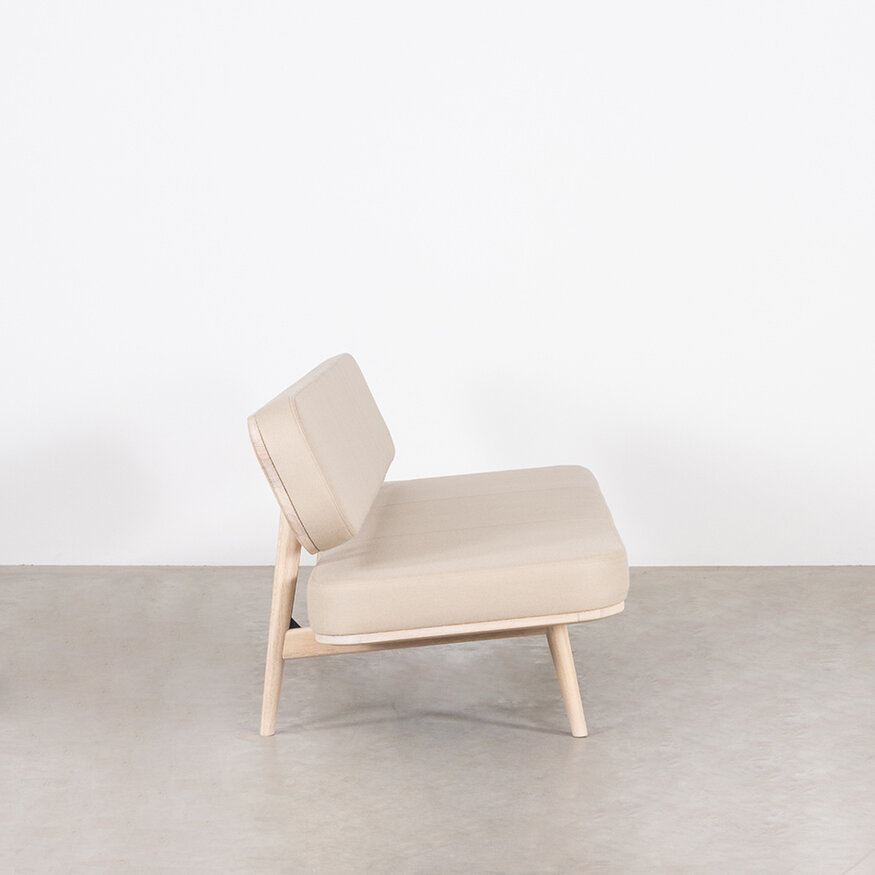 Scandinavian Wooden Zitbank Olger Sav & Økse Scandinavian Wooden Zitbank Olger