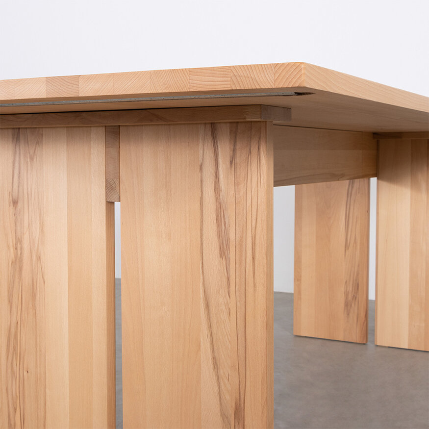 Sav & Økse Scandinavian Dining Table Julma