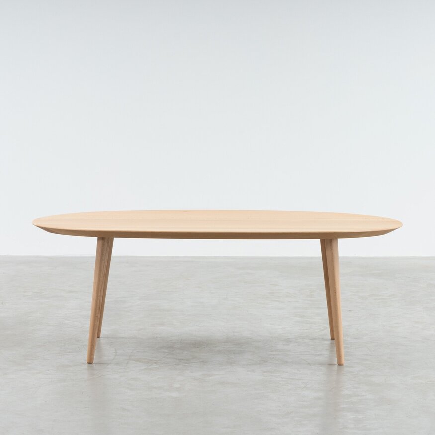 Sav & Økse Scandinavian Oval Coffee Table Tomrer
