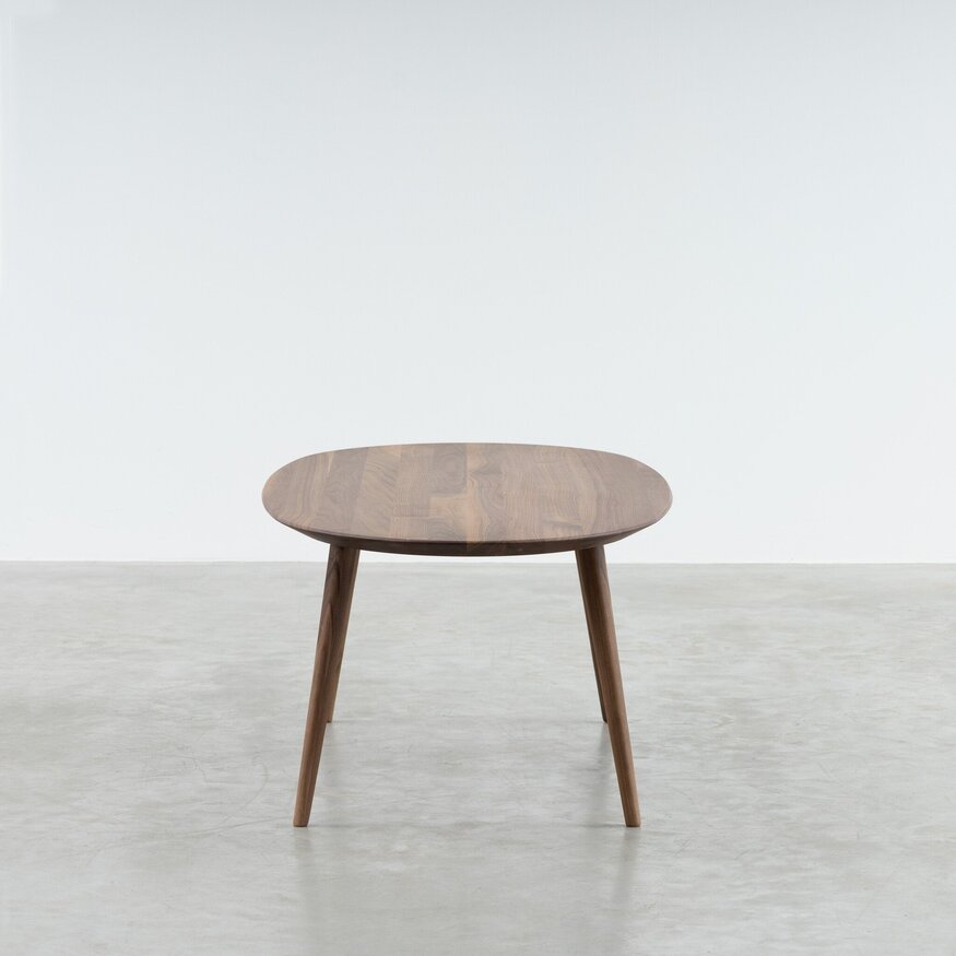 Sav & Økse Scandinavian Oval Coffee Table Tomrer