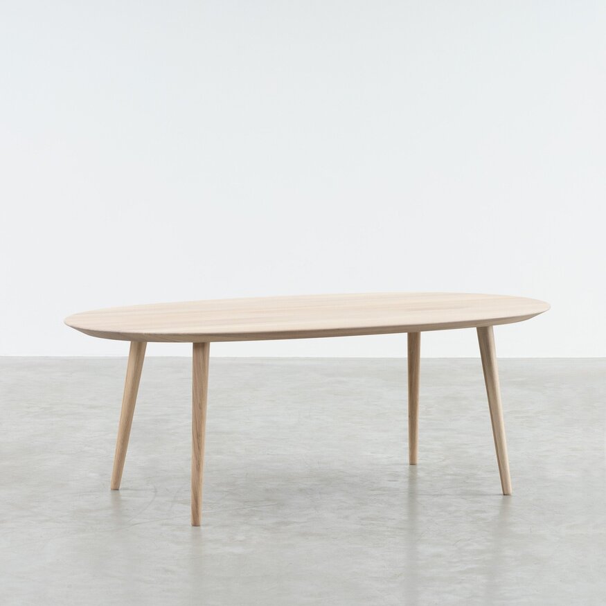 Sav & Økse Tomrer Coffee Table  Oval