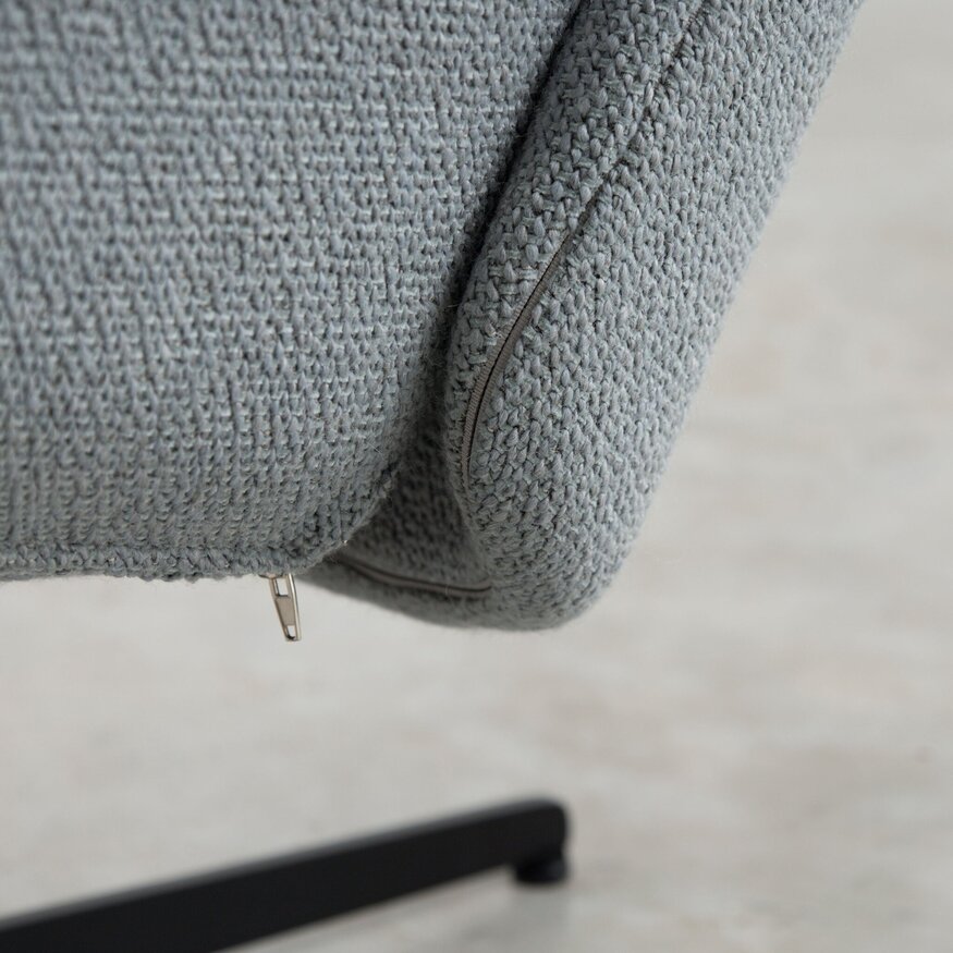 Scandinavian Recliner Aksel